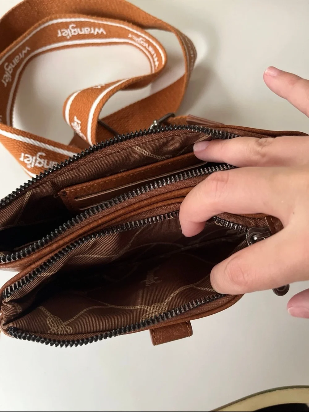 Wrangler Crossbody Wallet